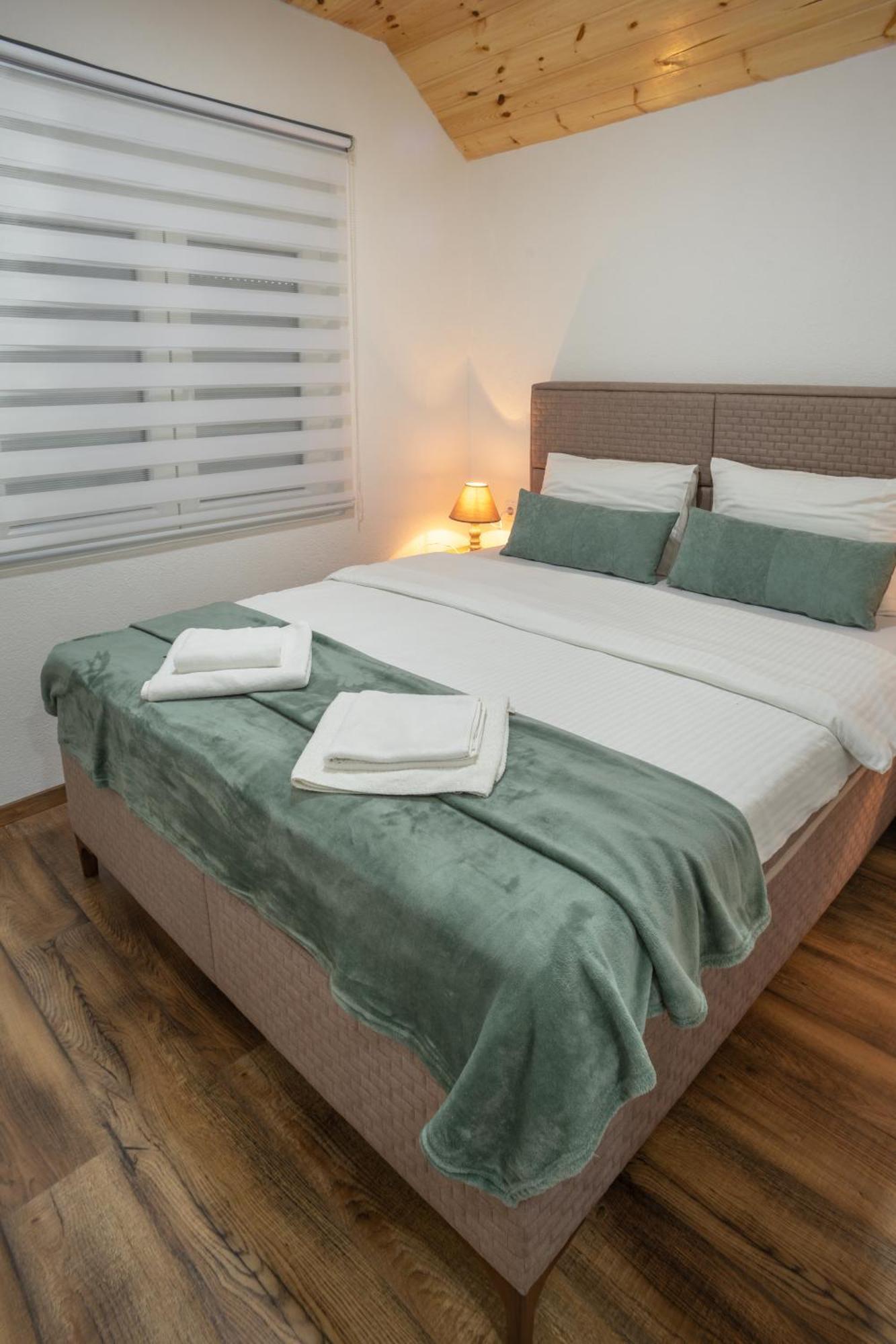 Apartmani Albion Žabljak Buitenkant foto
