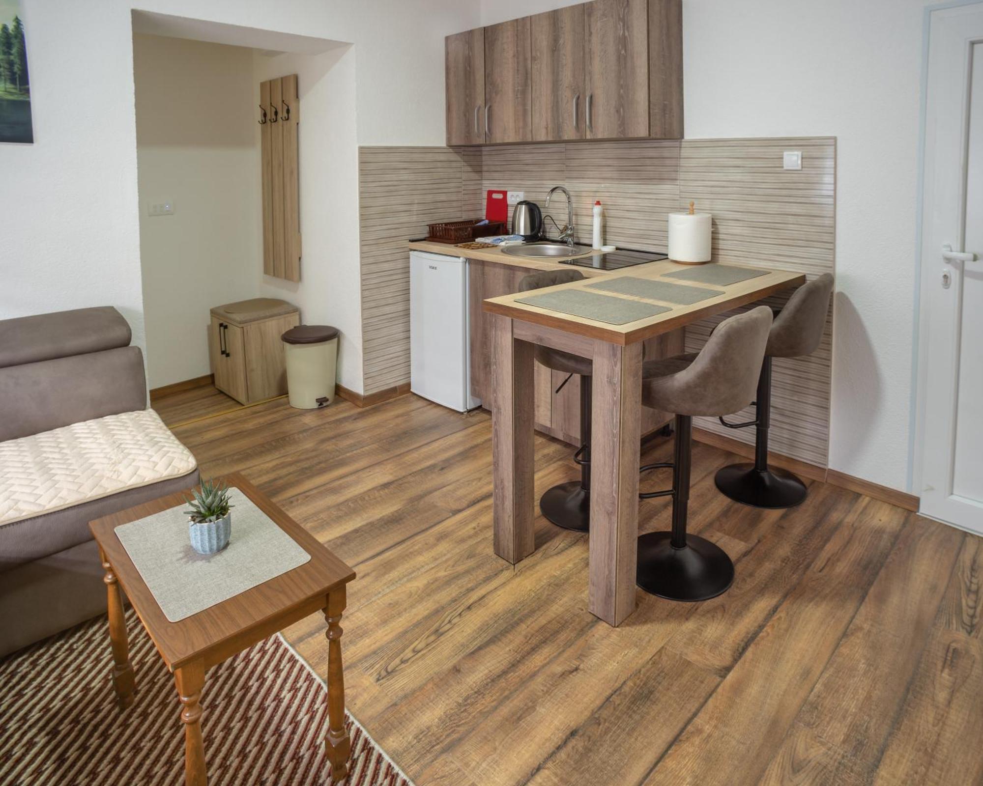 Apartmani Albion Žabljak Buitenkant foto